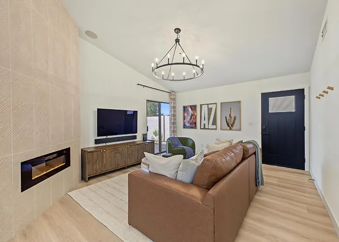 Holiday home Retreat With Private Hot Tub *