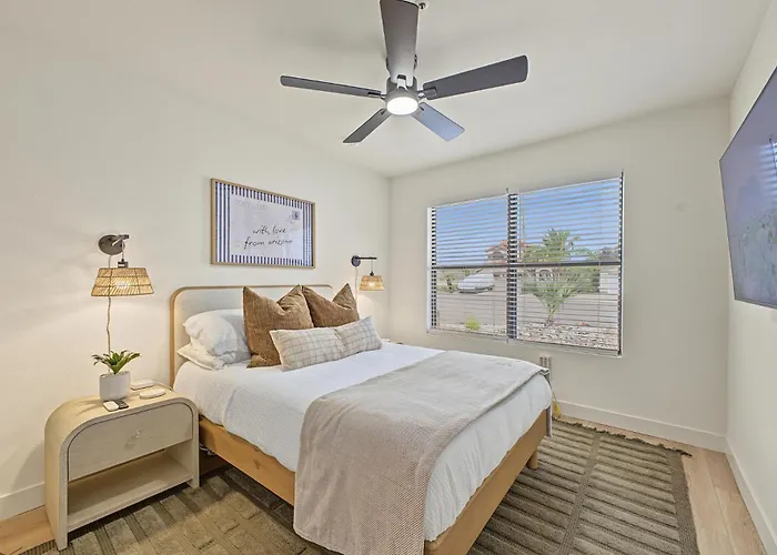 Retreat With Private Hot Tub Holiday home Scottsdale